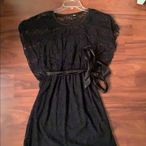 Black Lacey Dress 👗 LBD